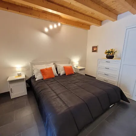 شقة La Casa Di Ely إندين جياناو